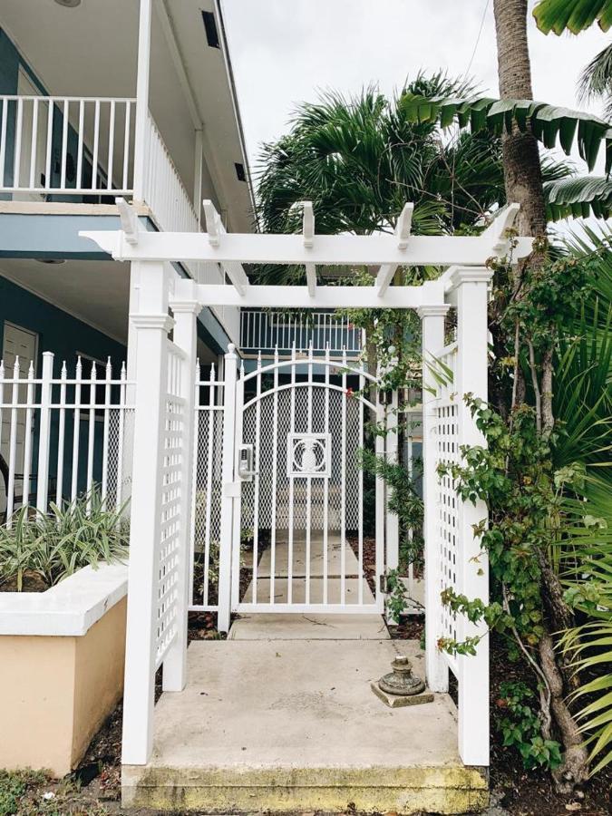 Galleria Apartments By Lowkl Fort Lauderdale Exterior photo